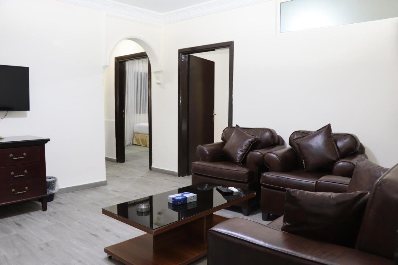 Al Jamal Suites Esterno foto